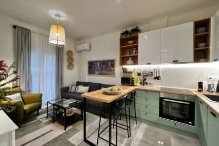 Fully equipped kitchen