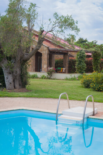 Villa with shared pool