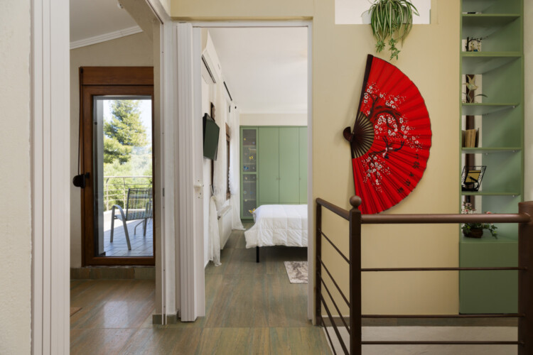 Frida & Rosa villas in Kripogi offering modern two-level holiday homes with private gardens and comfortable living spaces for a relaxing getaway in Halkidiki.