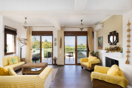 Frida & Rosa villas in Kripogi offering modern two-level holiday homes with private gardens and comfortable living spaces for a relaxing getaway in Halkidiki.