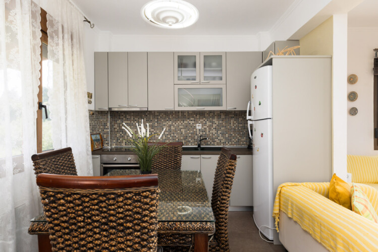 Frida & Rosa villas in Kripogi offering modern two-level holiday homes with private gardens and comfortable living spaces for a relaxing getaway in Halkidiki.