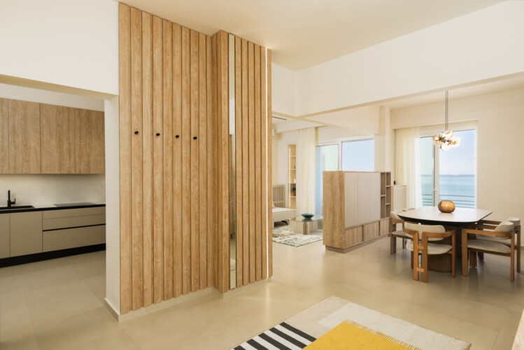 Ivory premium two-bedroom apartment on Leoforos Nikis in Thessaloniki with elegant design, sea views, and modern amenities for a luxurious stay.