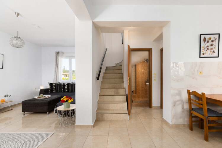 Villa Anthea in Fourka, a spacious holiday villa with private garden, outdoor dining area, and family-friendly amenities for a relaxing stay in Halkidiki.