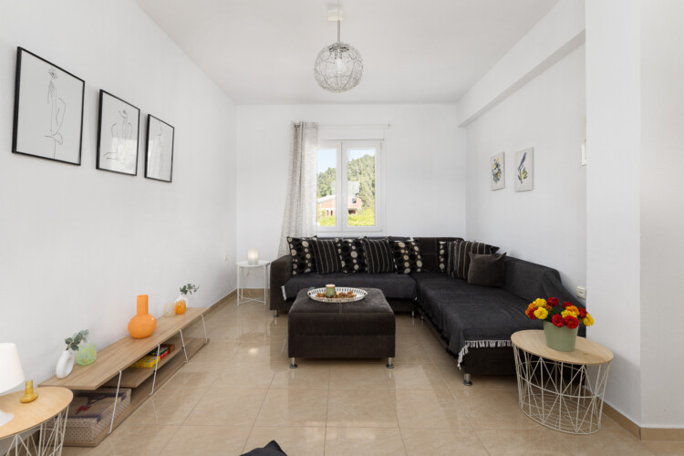 Villa Anthea in Fourka, a spacious holiday villa with private garden, outdoor dining area, and family-friendly amenities for a relaxing stay in Halkidiki.