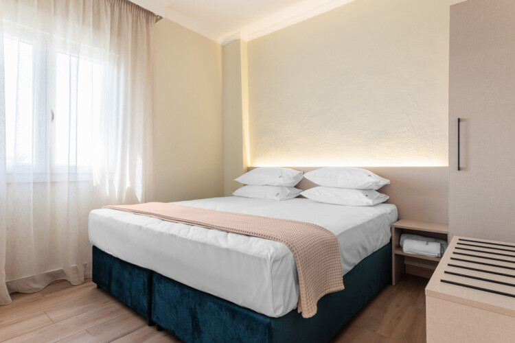 "KYMA STAY beachfront apartments in Palioura Epanomi, offering one-bedroom and two-bedroom options next to Kyma Beach Bar for a relaxing seaside getaway in Greece.