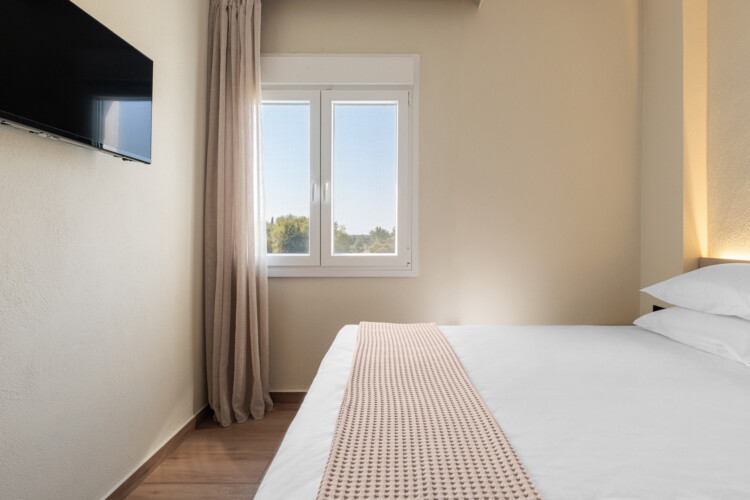 "KYMA STAY beachfront apartments in Palioura Epanomi, offering one-bedroom and two-bedroom options next to Kyma Beach Bar for a relaxing seaside getaway in Greece.