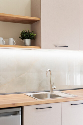 "KYMA STAY beachfront apartments in Palioura Epanomi, offering one-bedroom and two-bedroom options next to Kyma Beach Bar for a relaxing seaside getaway in Greece.