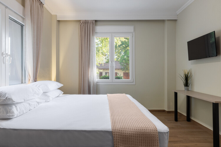 "KYMA STAY beachfront apartments in Palioura Epanomi, offering one-bedroom and two-bedroom options next to Kyma Beach Bar for a relaxing seaside getaway in Greece.