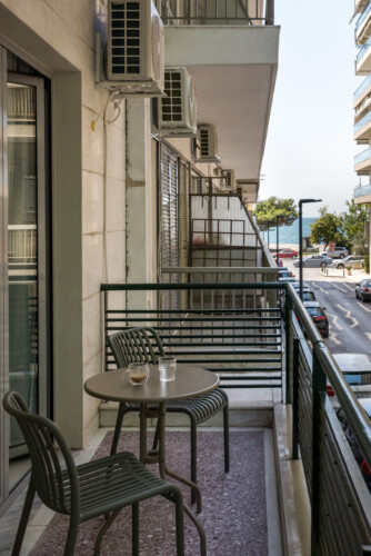 Halu! Enjoy a cozy balcony at CITIZEN Thessaloniki Serviced Apartments. This 2-bedroom oasis is located next to Nea Paralia offering a perfect city escape.